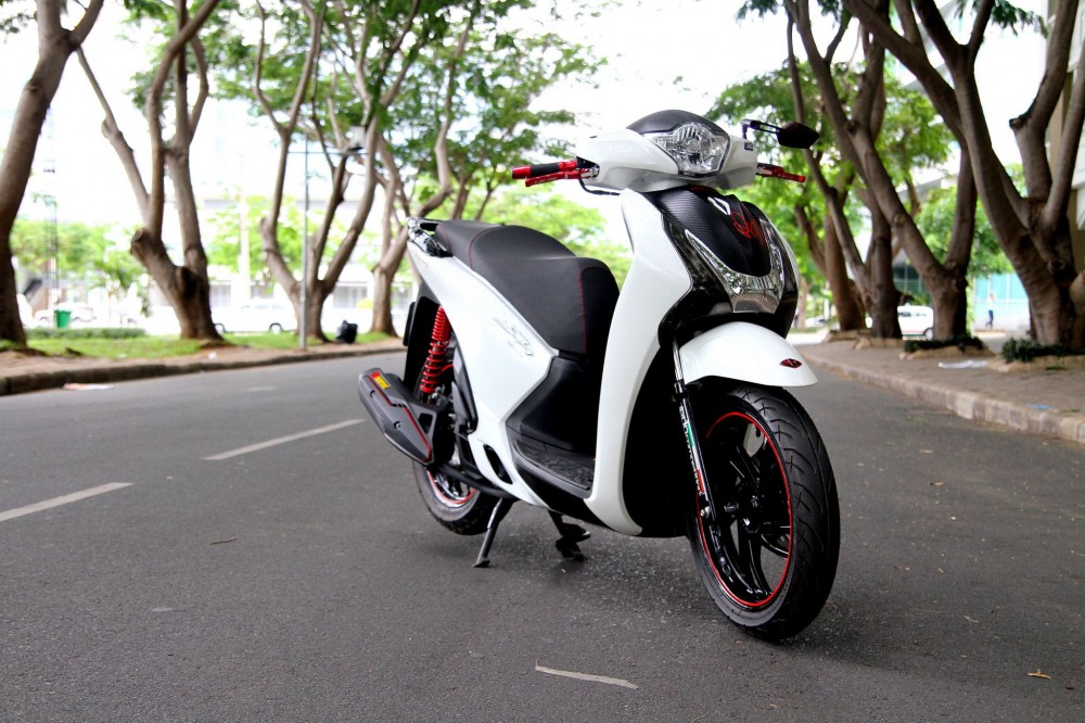 Honda SH Việt Sporty kiểng nhẹ theo phong cách zin - TongDaiKienThuc.COM
