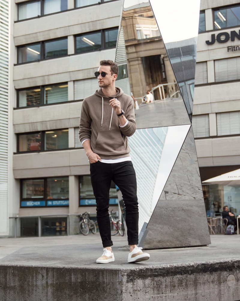 6 cách phối áo hoodie giúp chàng mê style streetwear thêm cá tính