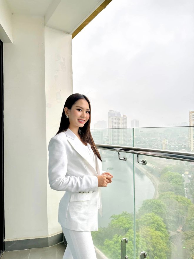 Hoa hậu Mai Phương được dân tình khen ngợi khi làm MC
