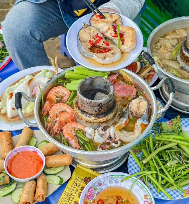 Ghé thăm quán hương vị đậm chất miền Tây tại TP Hồ Chí Minh