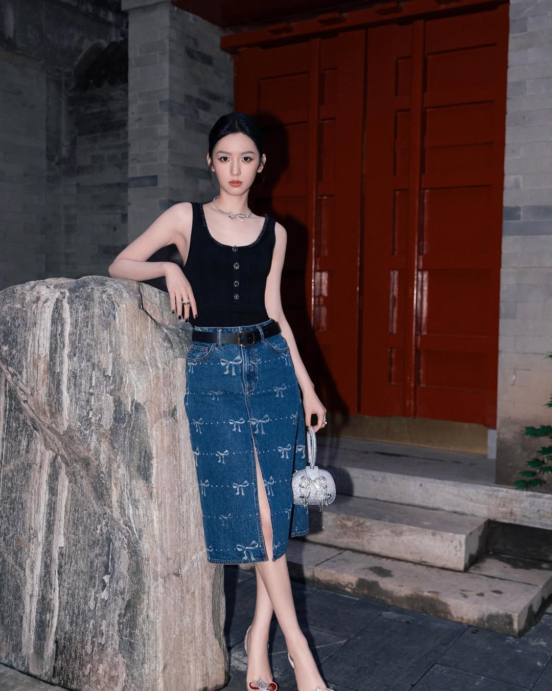 Châu Dã mỹ nhân Gen Z đang chiếm trọn spotlight Cbiz